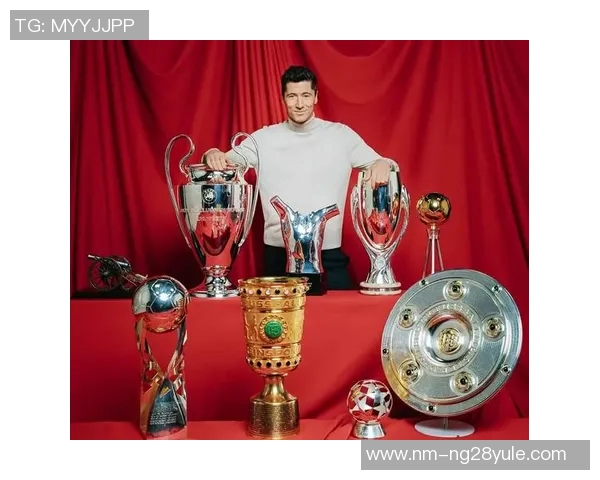 现代足球巨星精彩瞬间集锦精彩纷呈，足坛新星崭露头角，激情与荣耀交织